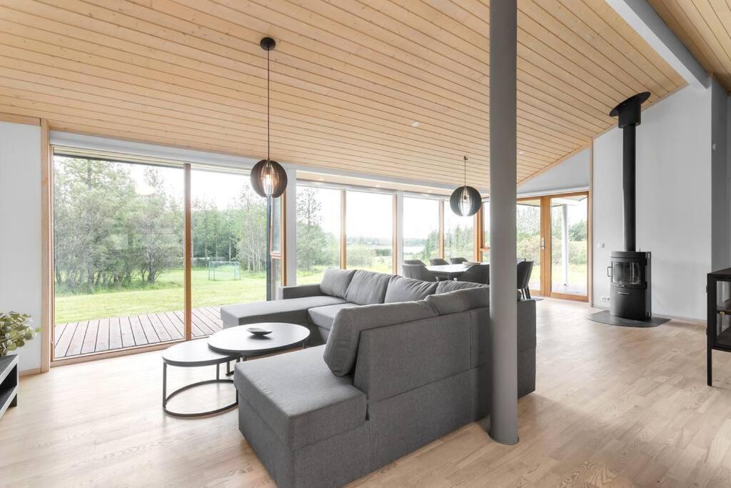 Scandinavian Villa In South Iceland Laugaras Exteriér fotografie